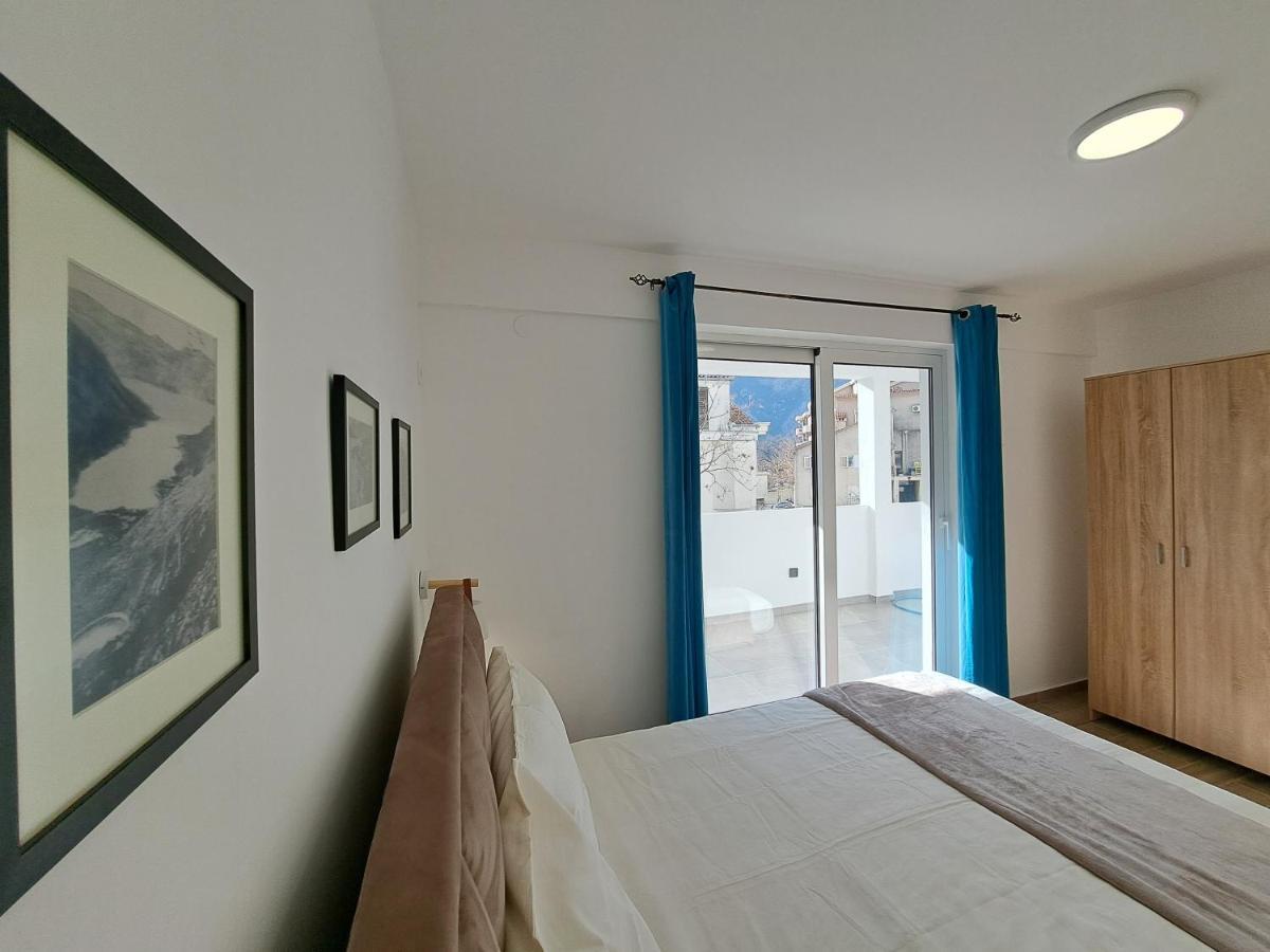 Paun Apartment Kotor Exterior foto