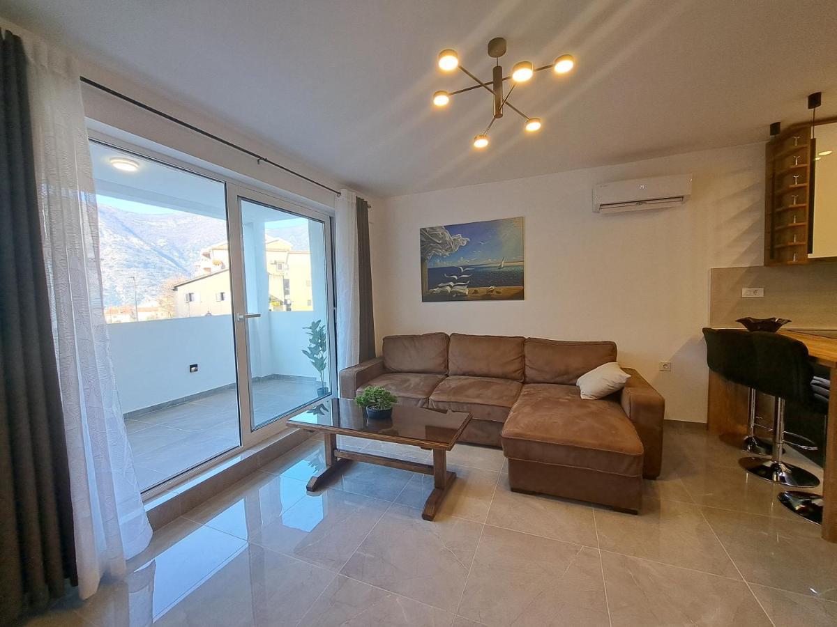 Paun Apartment Kotor Exterior foto
